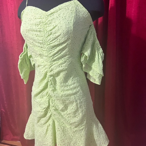 Lime green off the shoulders mini dress, size small - Picture 5 of 12
